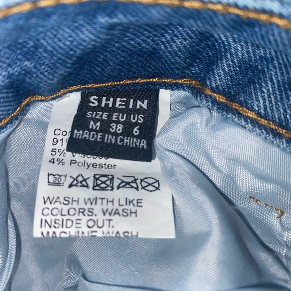 Jean Shorts - Picture 2 of 4